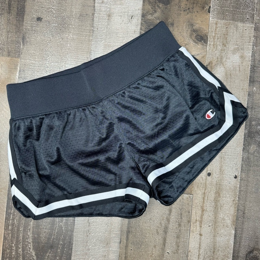 Champion Black Mash Active Short size Small